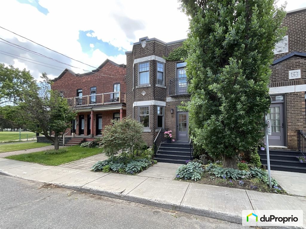 $995,000 - Duplex for sale in St-Lambert — photo 1