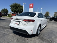 This 2022 Toyota Corolla LE offers exceptional value and fuel efficiency, perfect for navigating cit... (image 4)