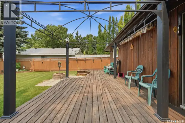 4 Pine STREET Katepwa Beach, Saskatchewan in Houses for Sale in Regina - Image 33