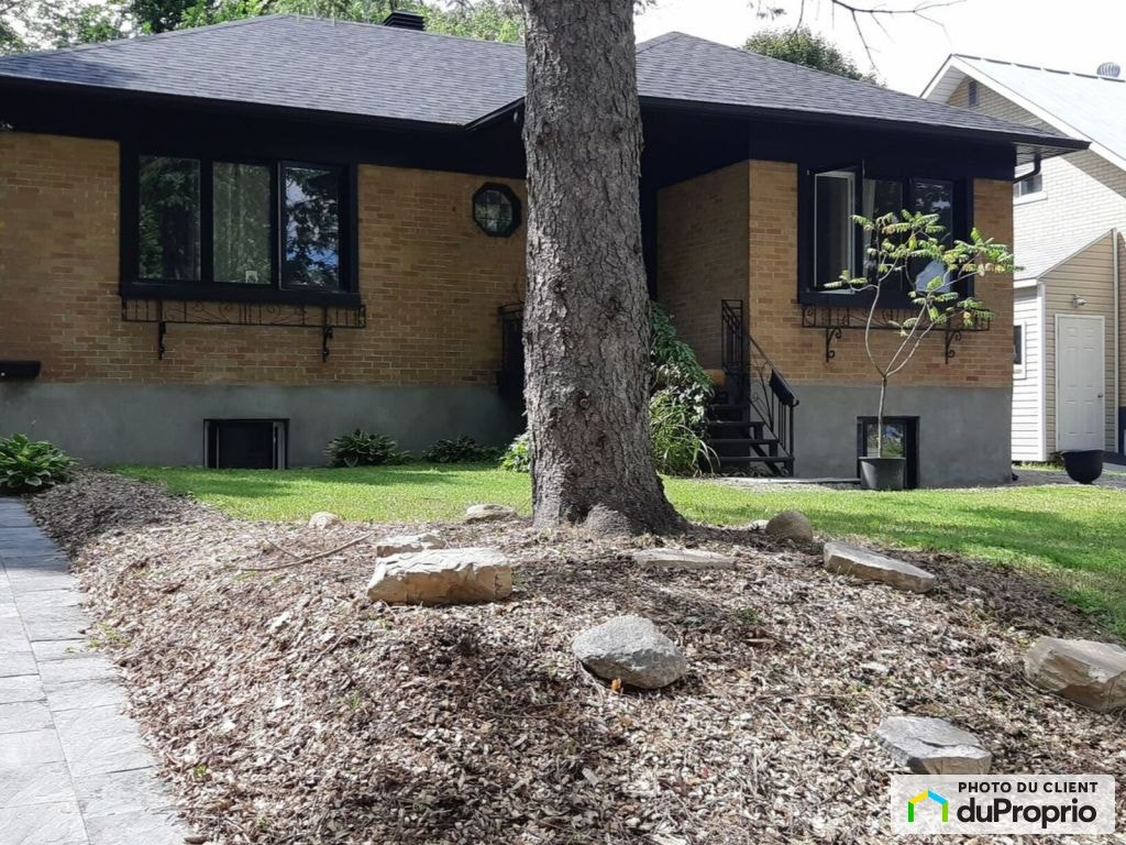 $675,000 - Duplex for sale in St-Sacrement — photo 2