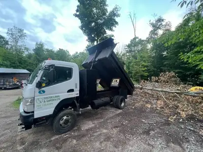 fuzo fg 4x4 dump truck good work truck low k only 95 thousand km 705 726 9189 asking 20 k