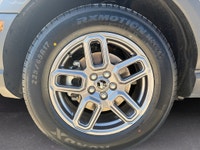 CLEAN CARFAX. CITY SMART - TRAIL TOUGH Take on every road and every off-road trail with confidence i... (image 8)