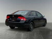 Thanks for viewing our House Of Cars Chinook Inventory! AMVIC licensed dealer! The 2008 Honda Civic... (image 6)
