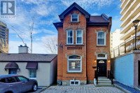 98 HESS ST S Hamilton, Ontario