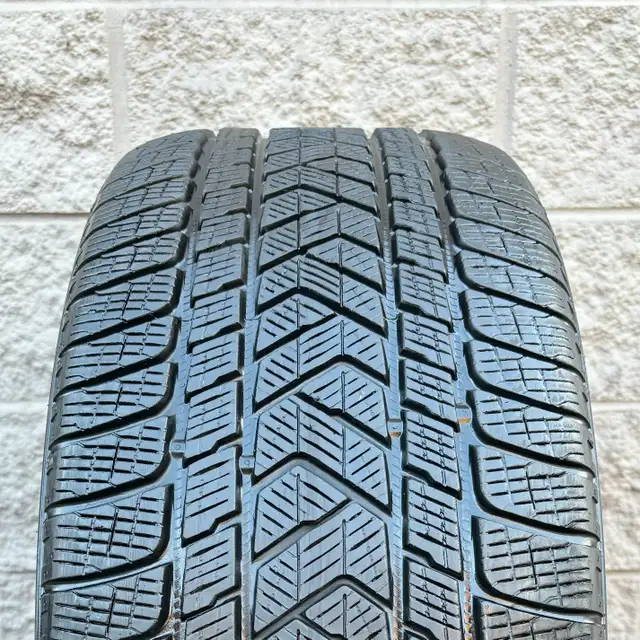 (95%) 2x 275/50R20 Pirelli Scorpion Winters in Tires & Rims in City of Toronto - Image 3