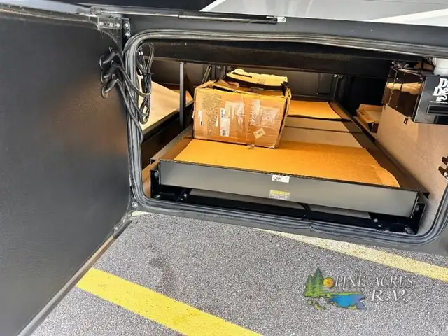 2024 Entegra Coach Anthem 44D 450 h.p. / 1250 ft-Lbs of Torque in RVs & Motorhomes in Moncton - Image 61