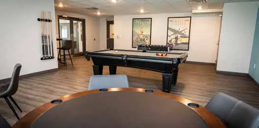 RentRevo - 1 Bedroom Apartment for Rent in Long Term Rentals in London - Image 4