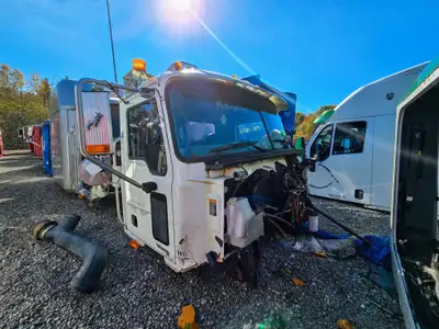 2007 Mack CXN613 Cab For Parts - Shell, dash, seats, doors, mirrors, clusters, modules and upholster...