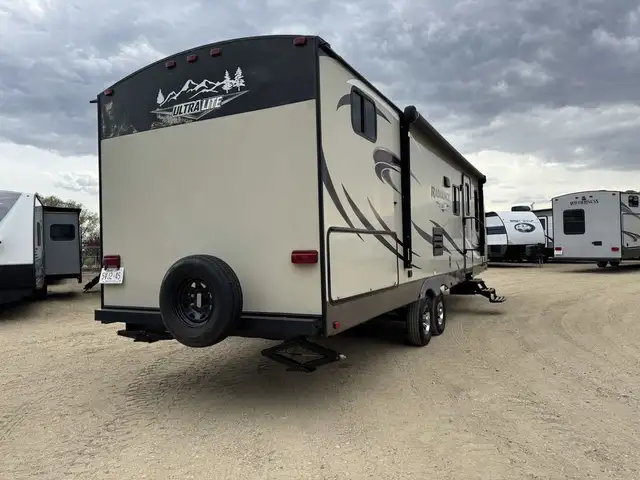 2017 Cruiser RV Fun Finder Xtreme Lite 28QD in Travel Trailers & Campers in St. Albert - Image 16