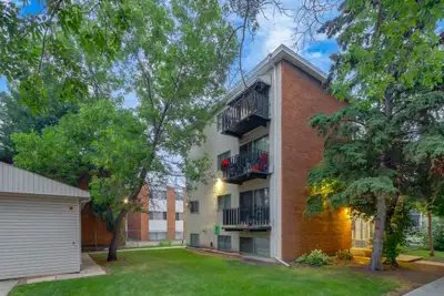 Apartments for Rent In Northwest Edmonton - Lockwood Apartments