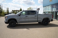 --DRIVE THE DREAM THIS SUMMER AT ADRENALIN MOTORS! NOW LOCATED IN GASOLINE ALLEY, RED DEER!-- 5.3L V... (image 7)