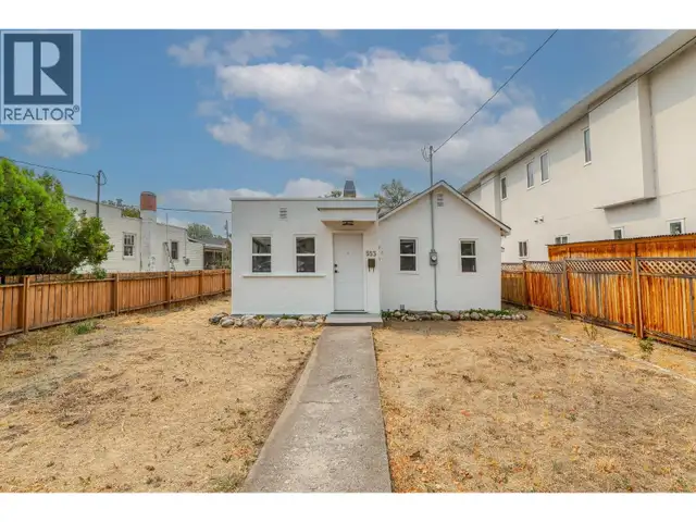 553 Papineau Street Penticton, British Columbia in Houses for Sale in Penticton - Image 28