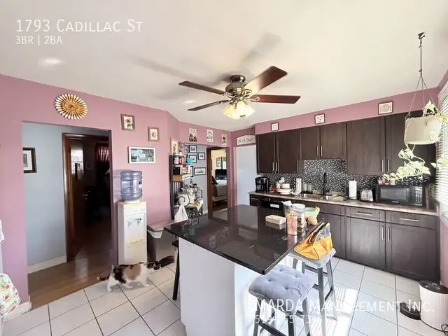 SPACIOUS 3 BED/2 BATH HOME- FINISHED BASEMENT-EAST WINDSOR + UTI in Long Term Rentals in Windsor Region - Image 10