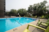 Overlooking the Rideau River in Ottawa South, Kingsview Apartments offers bright and spacious suites... (image 7)