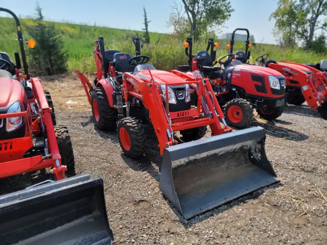 CX2510 HST TRACTOR W/LOADER AND BACKHOE | Farming Equipment | Windsor ...