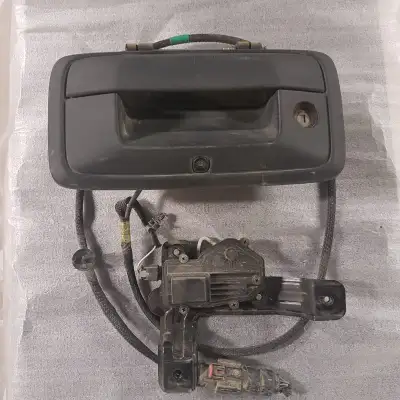 2014 2015 2016 2017 2018 2019 GMC Sierra and Silverado tailgate handle with camera _________________...