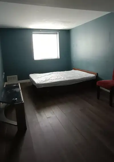 1 Private Bedroom Room Rental Couples + Shared Kitchen Bathroom