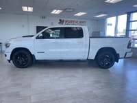 ===== Key Features ===== * 60,195 km * Sport Trim * 4WD (Four-Wheel Drive) * 5.7L HEMI V8 Engine * S... (image 1)