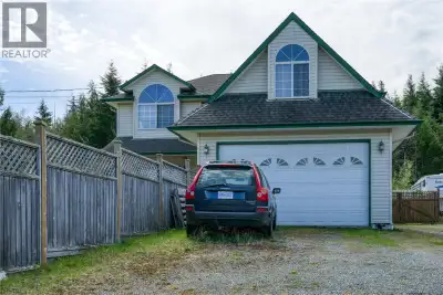 Welcome to 5000 Beaver Harbour, set on just over half an acre, this spacious home offers room to gro...