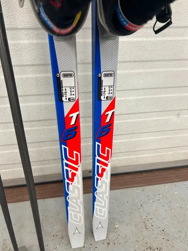 New condition Atomic T6 classic cross country ski.Ski size 175 in Ski in Winnipeg - Image 8