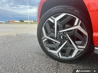 The advertised vehicle price is based on a promotional finance offer. Customers who purchase the veh... (image 8)