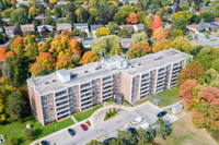 Stubbs Apartments - 2 Bedroom available at 44 Stubbs Drive, Nort Markham / York Region Toronto (GTA) Prévisualiser