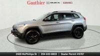 This 2015 Jeep Cherokee delivers strong performance with its 3.2L V6 engine paired to a smooth 9-spe... (image 4)