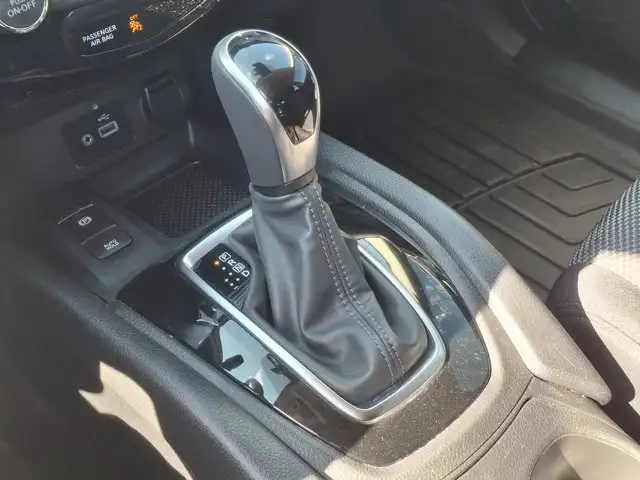 2023 Nissan Qashqai SV AWD | Heated Seats + Steering | in Cars & Trucks in Guelph - Image 12