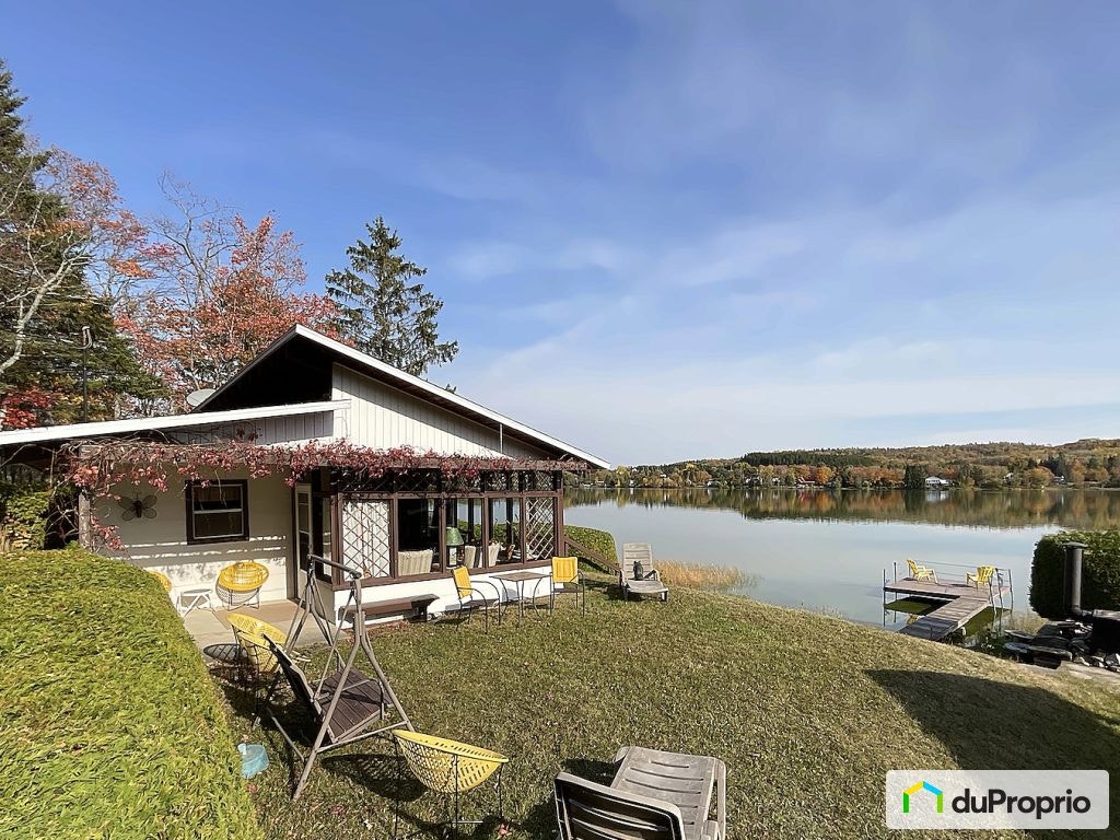 $199,500 - Cottage for sale in Mont-Joli — photo 1