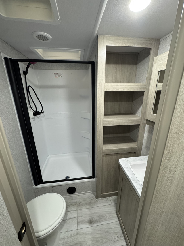 2026 Forest River DELLA TERRA 272RL in Travel Trailers & Campers in Regina - Image 6