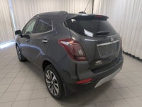 This 2018 Buick Encore Essence is a smart fit for daily driving in Dartmouth. Its compact SUV size m... (image 5)