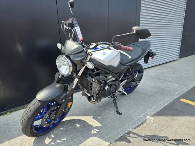 2017 Suzuki SV 650 ABS in Sport Bikes in Oshawa / Durham Region - Image 6