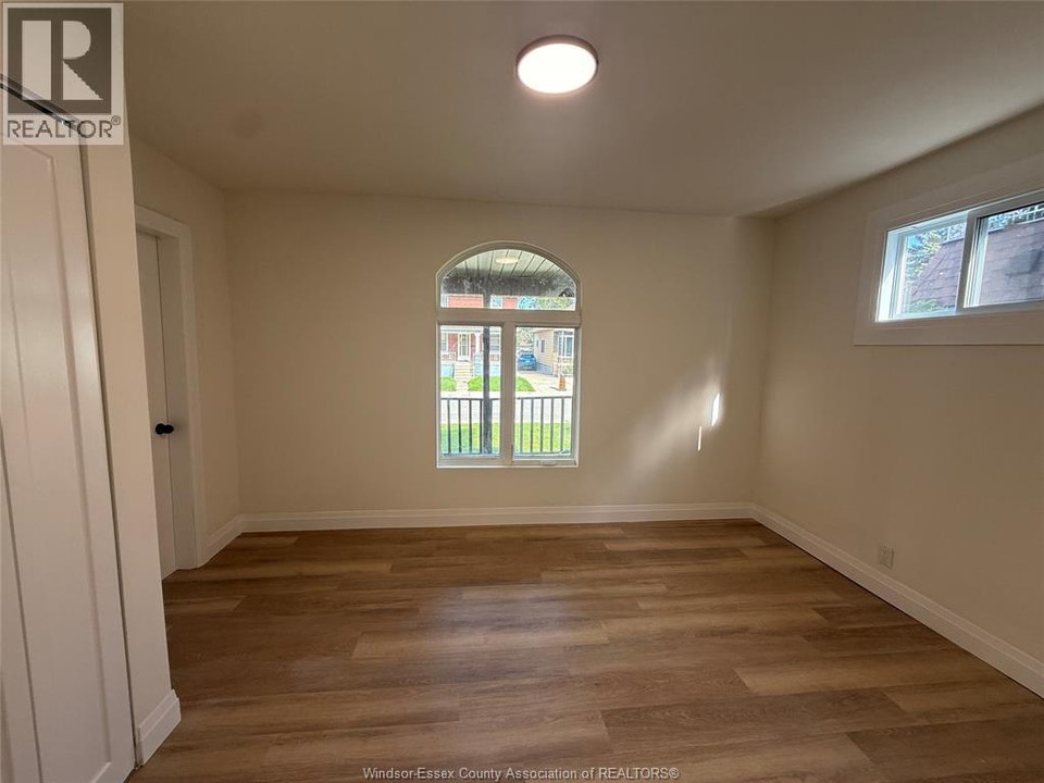 643 PIERRE Unit# 1 Windsor, Ontario 2