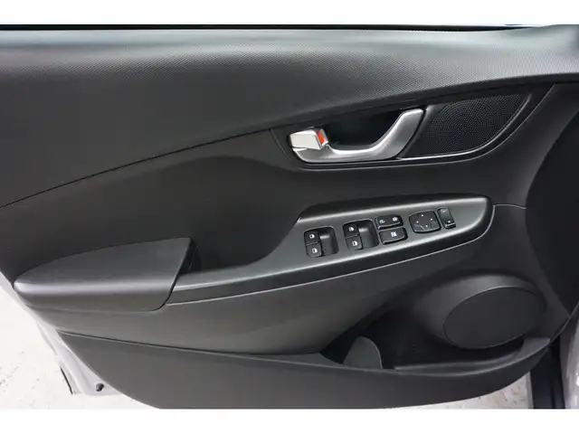 2022 Hyundai Kona Electric EV ELECTRIC / PREFERRED SIÈGES CARPLA in Cars & Trucks in Lévis - Image 37