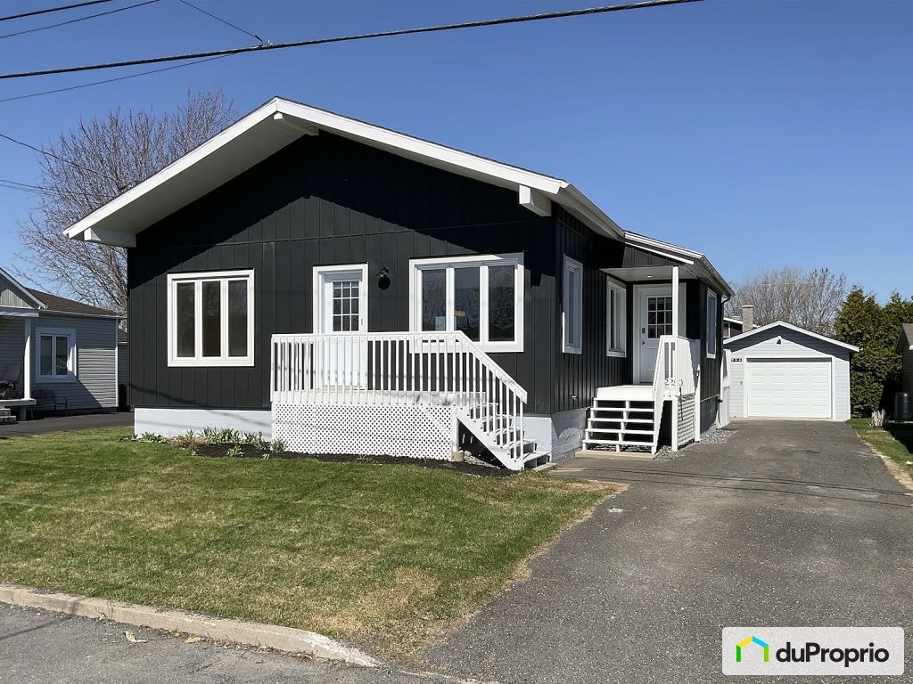 $396,500 - Bungalow for sale in Drummondville (Drummondville) — photo 1
