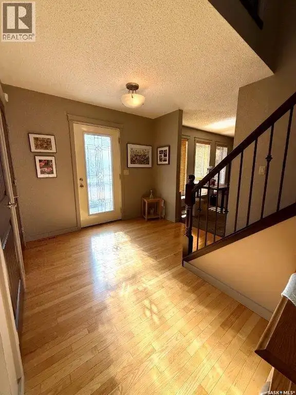 626 4th AVENUE W Kindersley, Saskatchewan in Houses for Sale in Saskatoon - Image 6