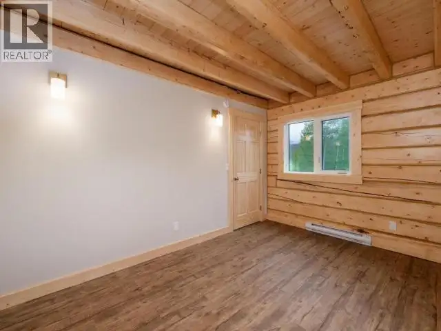 400 URSA WAY Whitehorse North, Yukon in Houses for Sale in Whitehorse - Image 21
