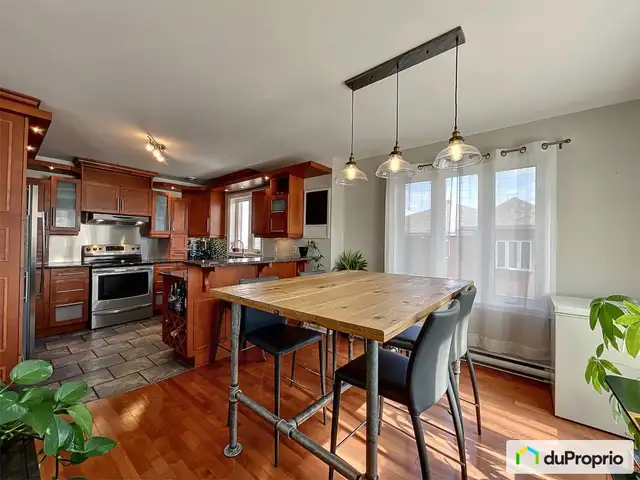 $364,900 - Condominium for sale in Chambly62863773515394124