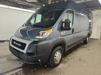 2022 RAM ProMaster 3500 Appelez-nous afin de fixer une rencontre — nous travaillons sur rendez-vous...
