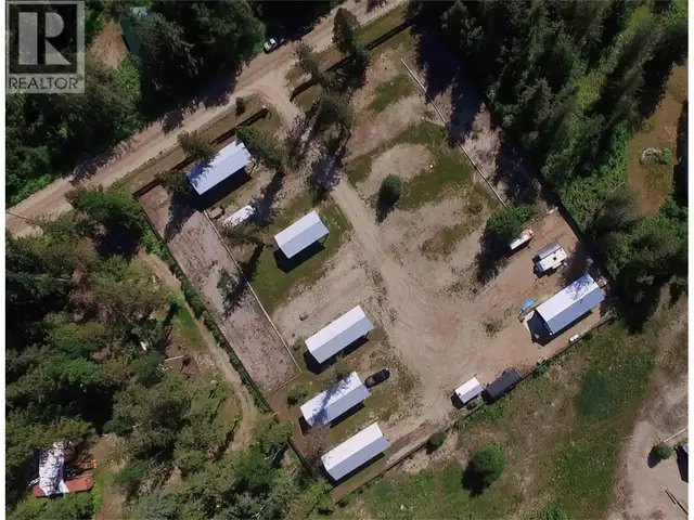 1701 Ireland Road Unit# 3 Seymour Arm, British Columbia in Land for Sale in Kamloops - Image 8