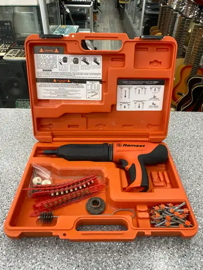 Ramset Cobra Plus Item # 1410653 Ramset Cobra Plus powder-actuated fastening tool in great working c...