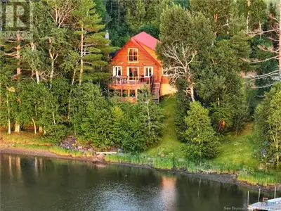 When Viewing This Property On Realtor.ca Please Click On The Multimedia or Virtual Tour Link For Mor...