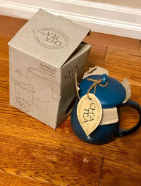 New** CH’A TEA mug with infuser and lid Mississauga / Peel Region Toronto (GTA) Preview