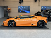 AMVIC Licensed Dealer AMVIC LICENSED DEALER. Stock number: B2771 The 2017 Lamborghini Huracán Evo is... (image 4)