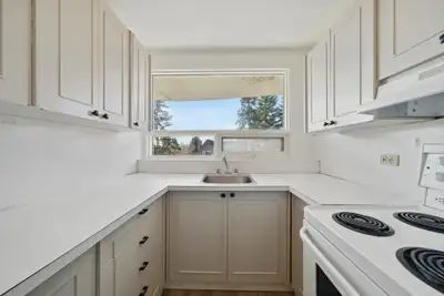 Affordable Apartments for Rent - The Britannia - Apartment for R, View more