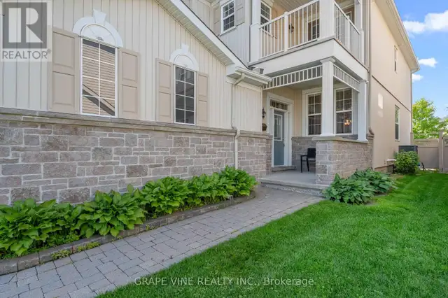 1038 FIELDFAIR WAY Ottawa, Ontario62864389708291122