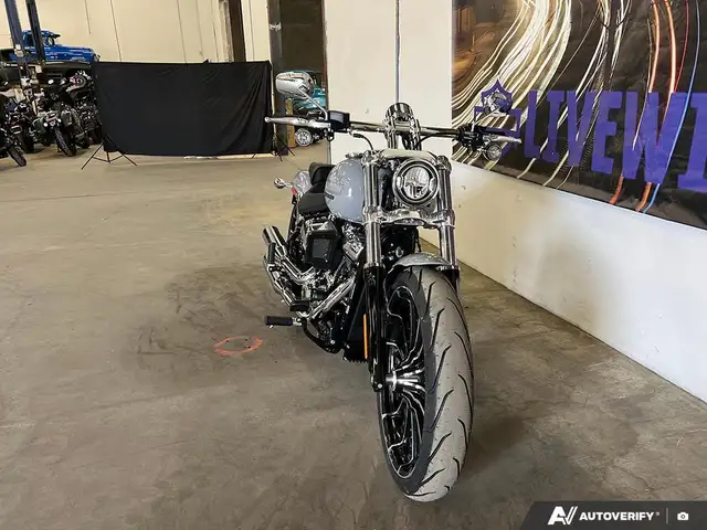 2025 Harley-Davidson FXBR - Breakout(TM) in Street, Cruisers & Choppers in Calgary - Image 3