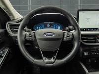 2025 Ford Escape Platinum AWD | Navi | Adaptive Cruise | Remote Start The Platinum trim offers a cho... (image 7)