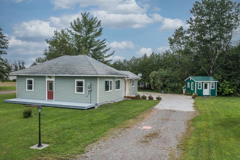 Beautifully Updated Home on Double Lot WITH HEATED BUNKIE SHED