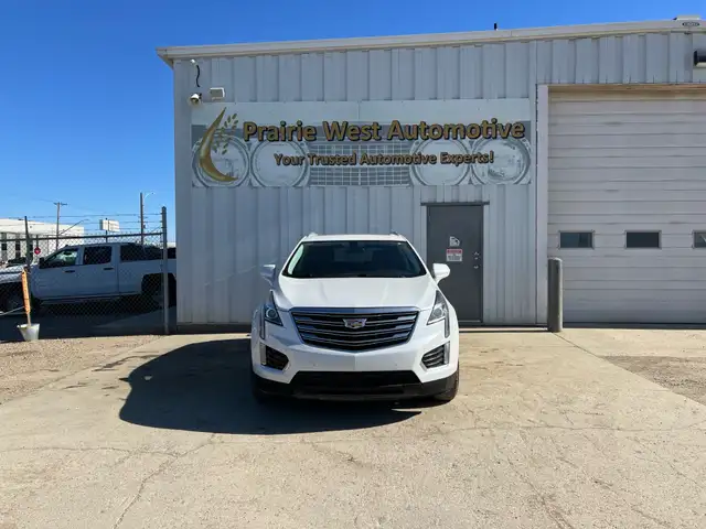 2017 Cadillac XT5 Luxury |Reverse Camera | Command Start605486121642240001